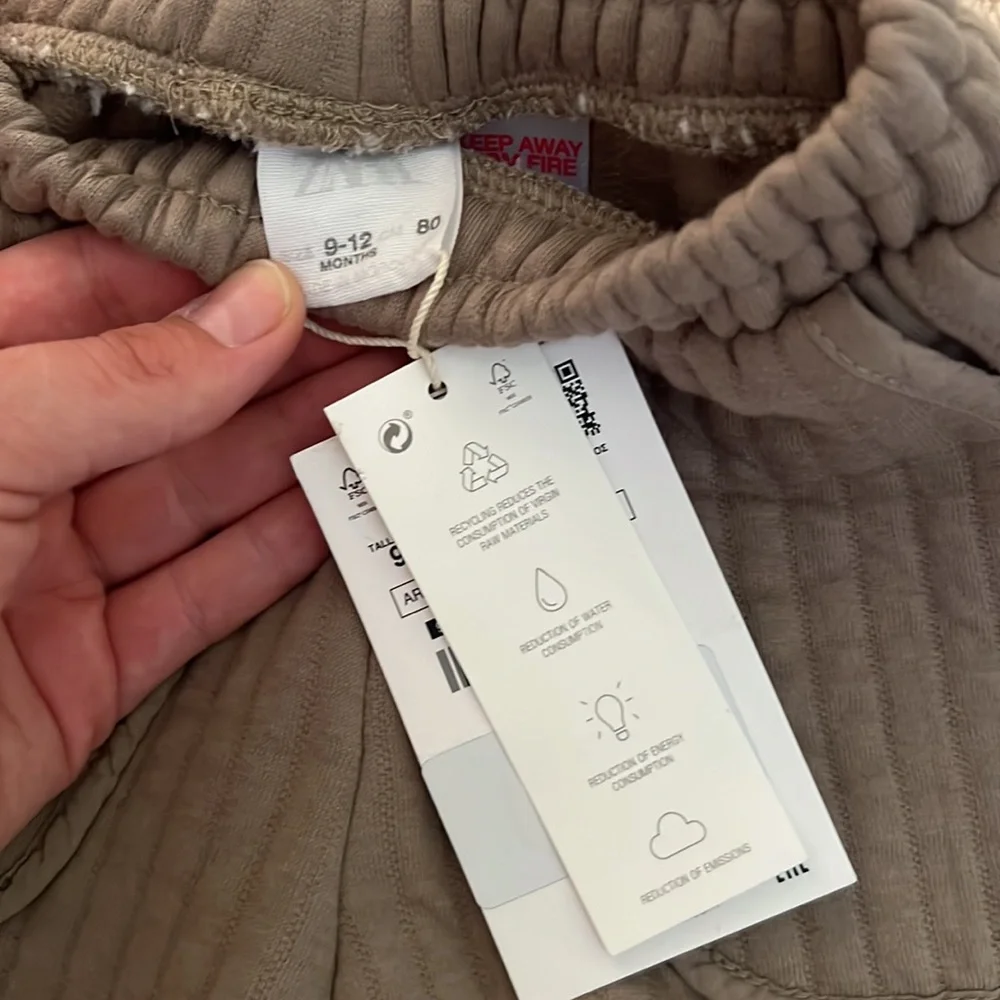 Brand new Zara sweats - Picture 2 of 3